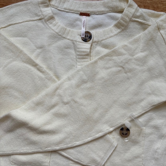 Free People ivory soft sweater cardigan - Picture 4 of 13